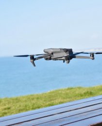 Brak OC drona może skutkować mandatem sięgającym 4000 zł. Dowiedz się, jak tego uniknąć!