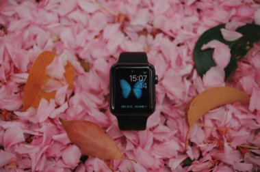 Co oferują najnowsze Apple Watch i czy warto któryś kupić?