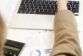 Dlaczego firmy powierzają IT zewnętrznym partnerom? Kompletny przewodnik po outsourcingu IT