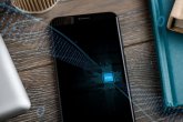 eSIM nie tylko do smartfona. W jakich urządzeniach można zainstalować taką kartę?