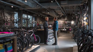 Jak wybrać dobry sklep rowerowy