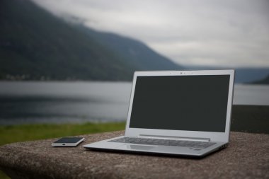 Lenovo ThinkPad - kultowy laptop dla biznesu
