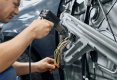 Na jakie zagrożenia wystawiane są urządzenia elektryczne?