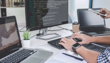 Ranking software house'ów w Polsce 2026 - kto najlepiej tworzy oprogramowanie SaaS