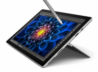 Nowy Laptop Microsoft Surface w Komputroniku
