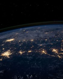 Technologia napędza rozwój - przewodnik po cyfrowych rozwiązaniach dla firm