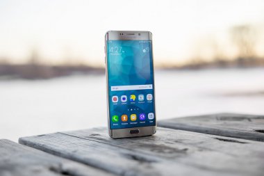 Wysokiej klasy skórzane etui na Samsung Galaxy S8 – co może Ci zapewnić?