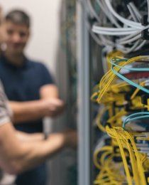 Zarządzanie infrastrukturą IT w firmie - bezpieczeństwo, wsparcie i efektywność