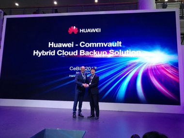 Huawei i Commvault wspólnie wprowadzają na rynek hybrydowe rozwiązanie do tworzenia kopii zapasowych w chmurze