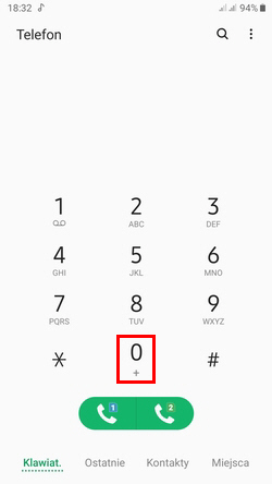 Znak + na klawiaturze telefona Samsung Galaxy J7