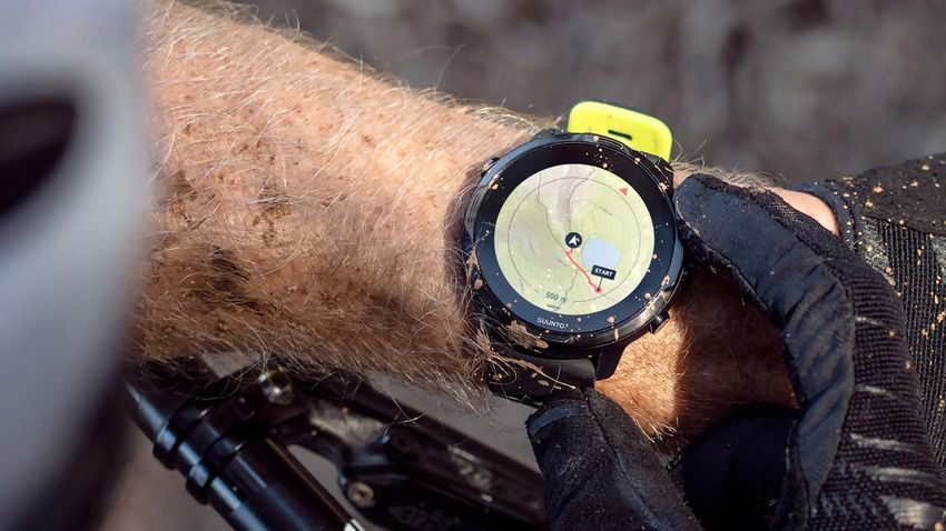 inteligentne-zegarki-sportowy-smartwatch-suunto
